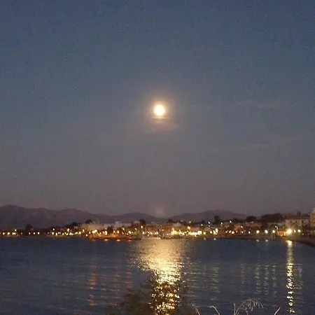 Santa Marina Apartment Kalamos (Attica)