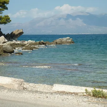 Santa Marina Kalamos Adası
