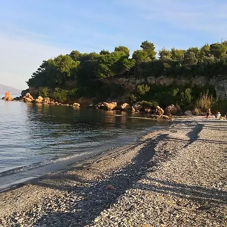 Daire Santa Marina Kalamos Adası