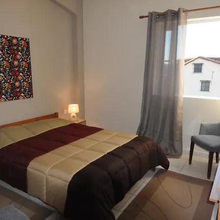 Santa Marina Kalamos Adası